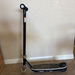 Razor E-Techno Scooter