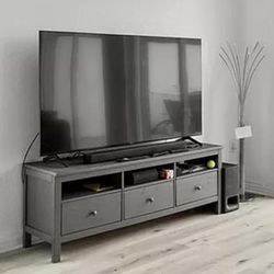Gray TV UNIT