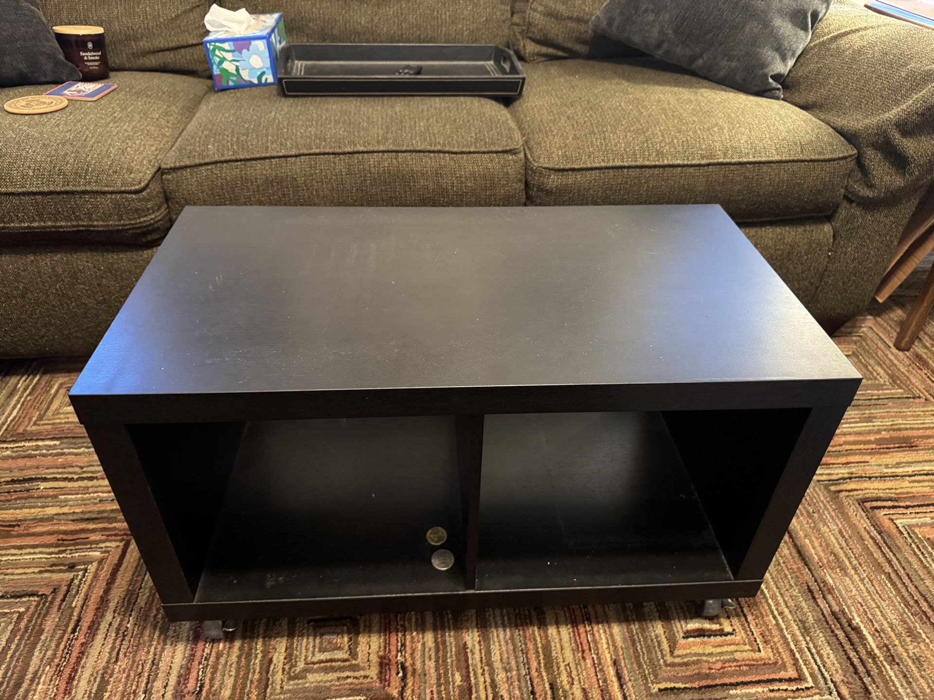 2 Cube Table With Wheels