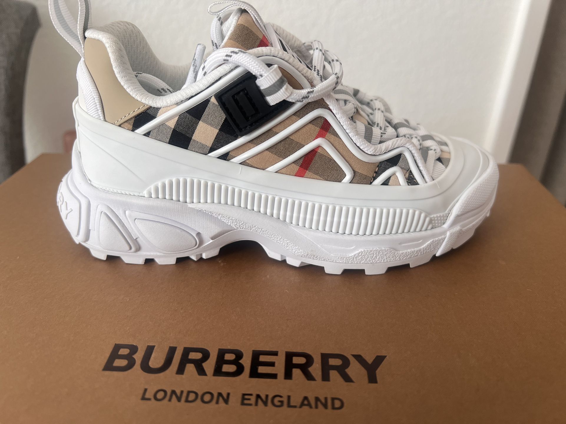 Burberry Toddler Shoes 