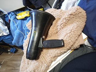 Uzi Bullhorns/Megaphone