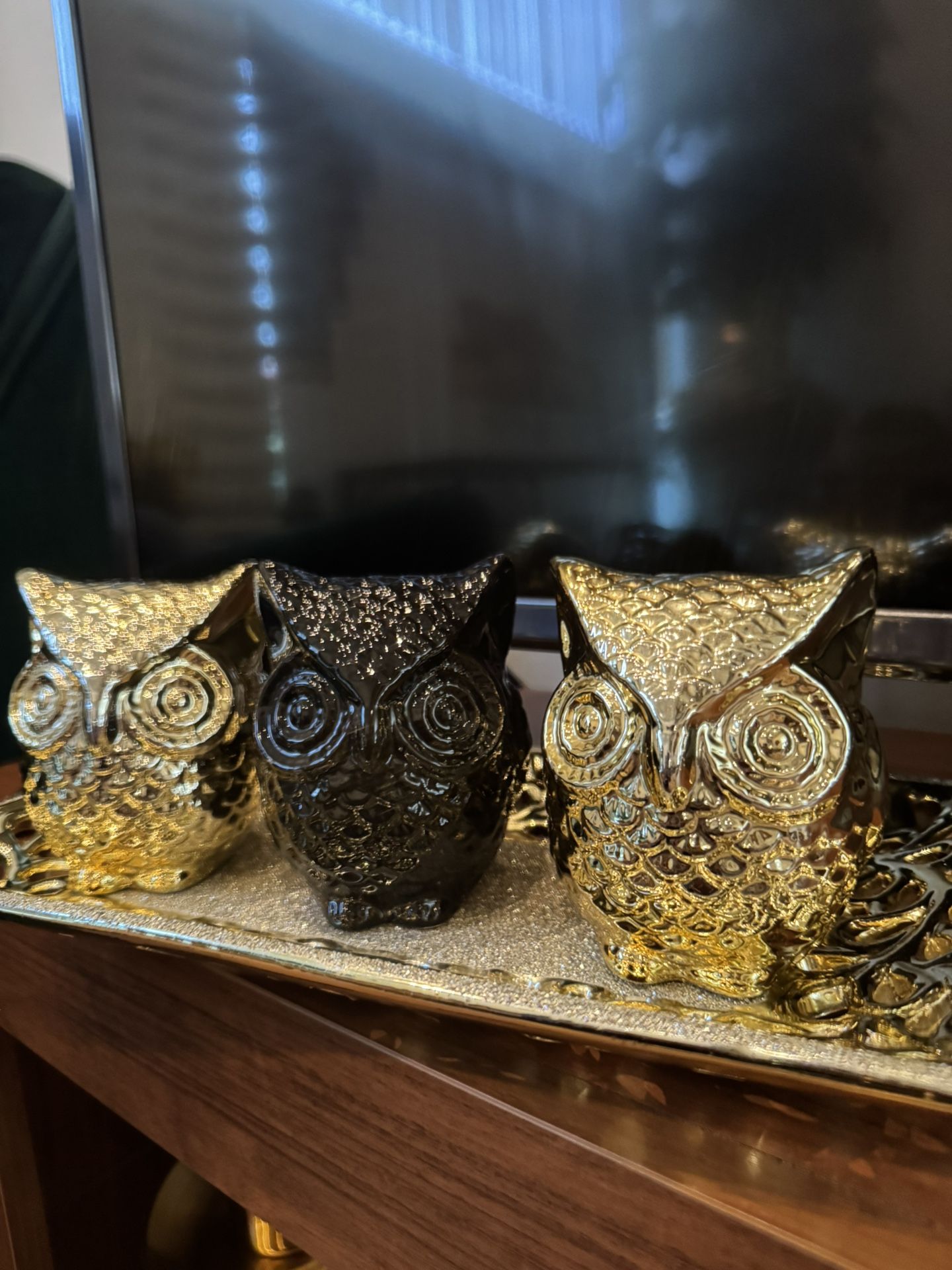 Gold & Black Owl Décor Set – Elegant Ceramic Accent Pieces