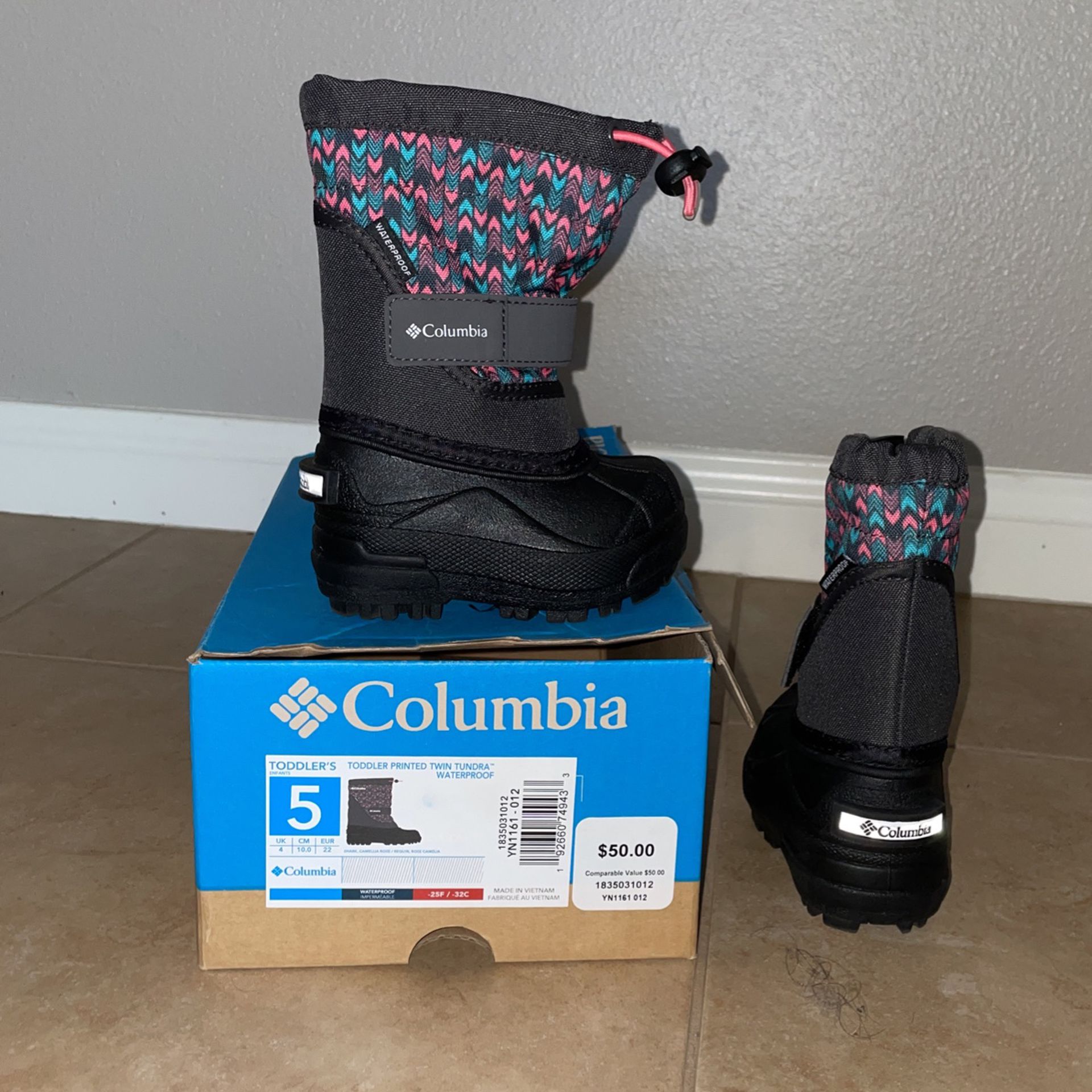 Columbia Snow Boots Size 5T