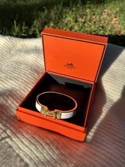 White & Gold Hermés Bracelet