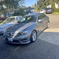 Mercedes Benz2012 C300 