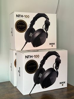 Rode NTH-100