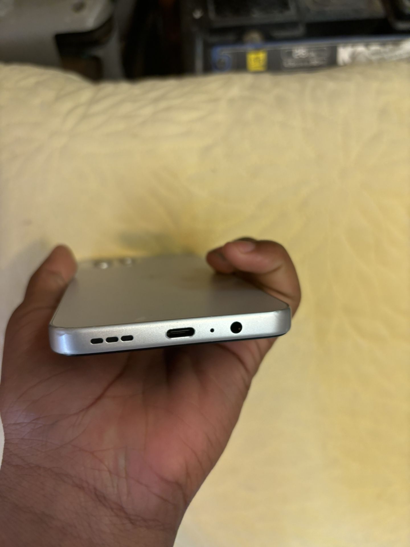 2 Phone They Work Fine For Both Or One