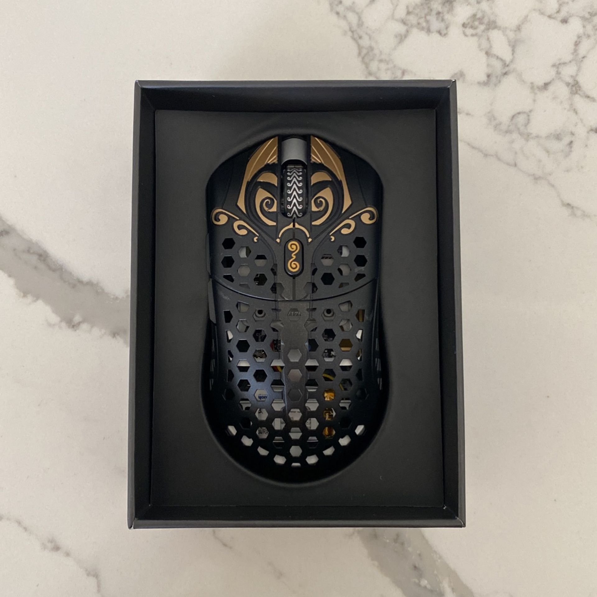 FINALMOUSE STARLIGHT-12 HADES WIRELESS MOUSE