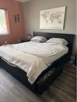 IKEA MALM King bed frame, 4 storage drawers and 2 nightstands