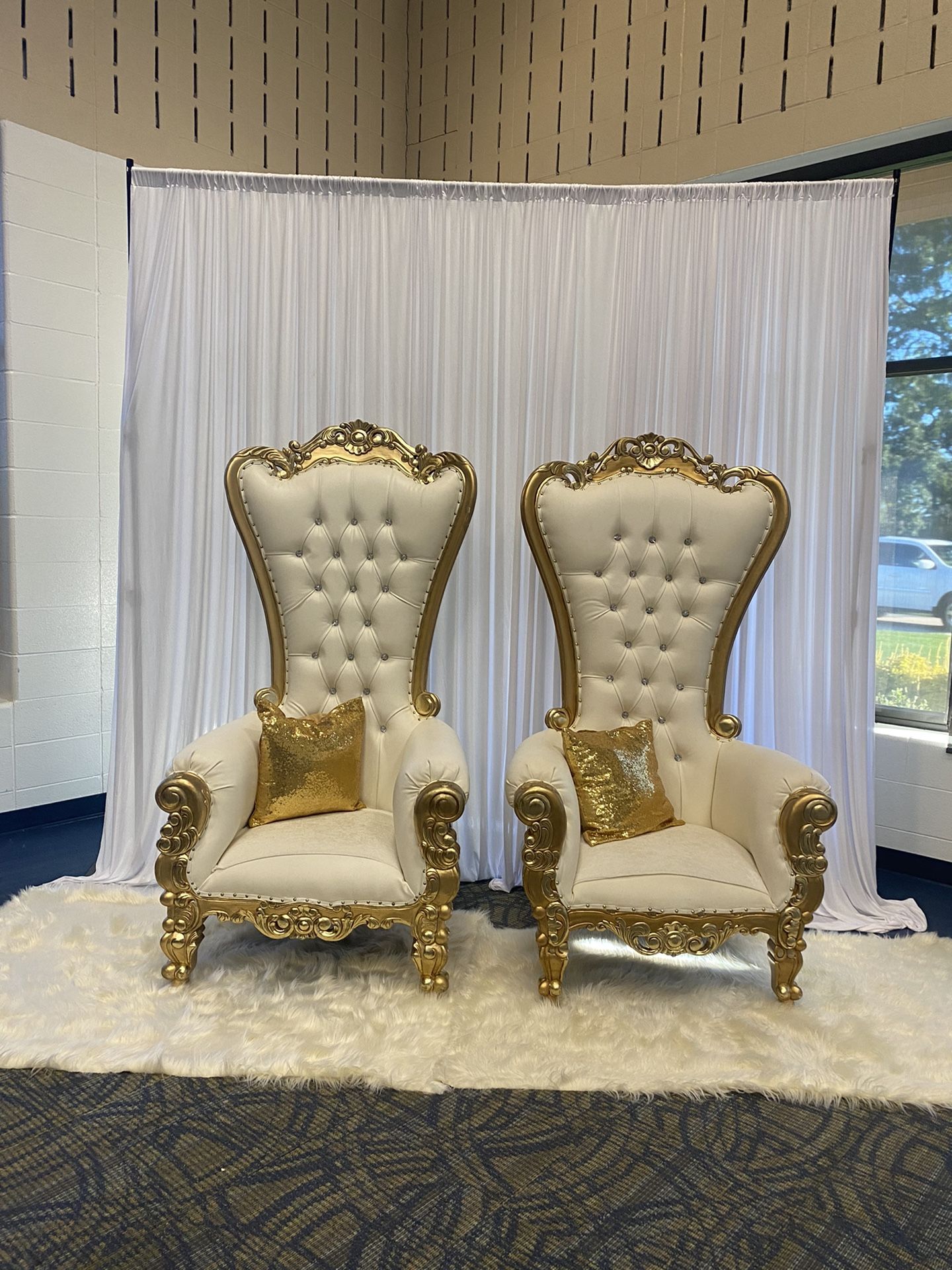 Throne Chairs