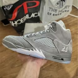 Air Jordan 5 Wolf Grey