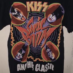 Vintage Y2K Kiss Tour Concert Band Tee Shirt