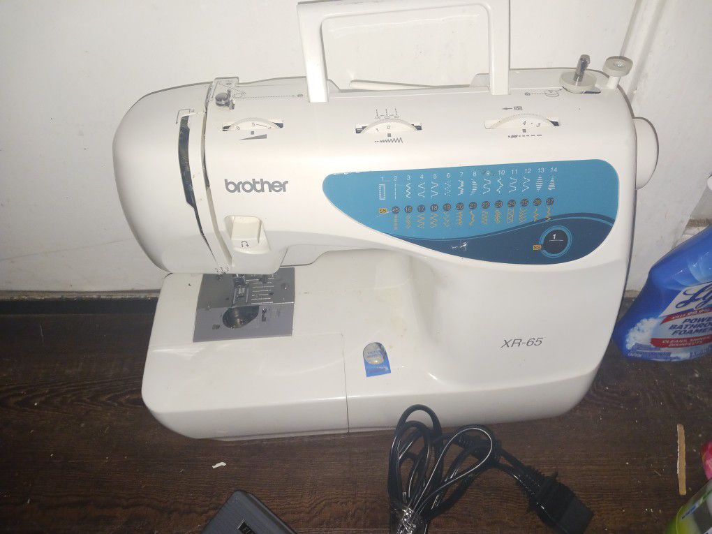 Brother XR 65 Sewing Machine