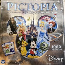 Disney Pictopia Triva Board Game