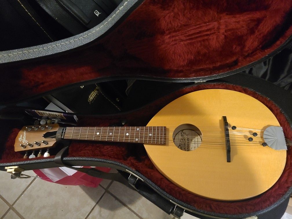 Flatiron 1N vintage mandolin w/case