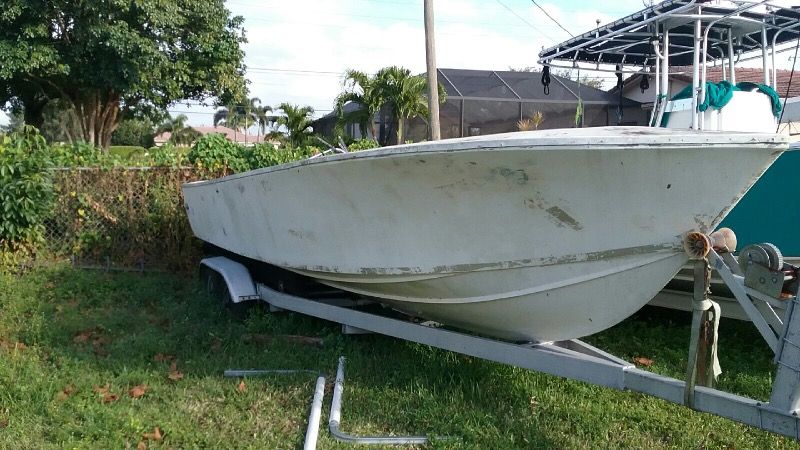 25’ Seavee hull project w/trailer