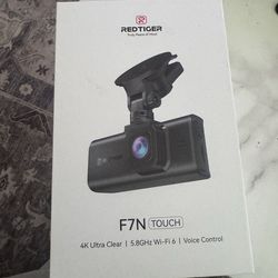 REDTIGER 4K STARVIS 2 Dash Cam Front and Rear