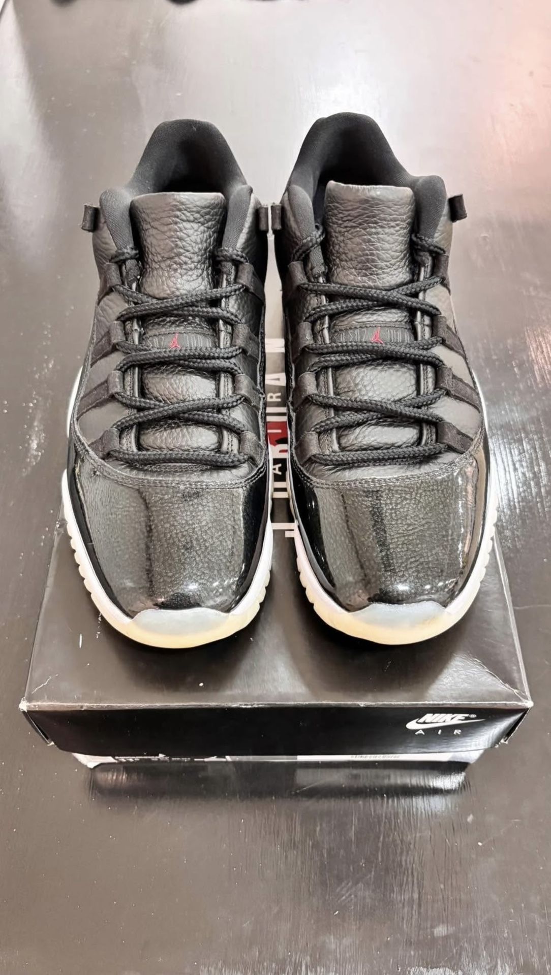 Used Jordan 11 Low 72-10