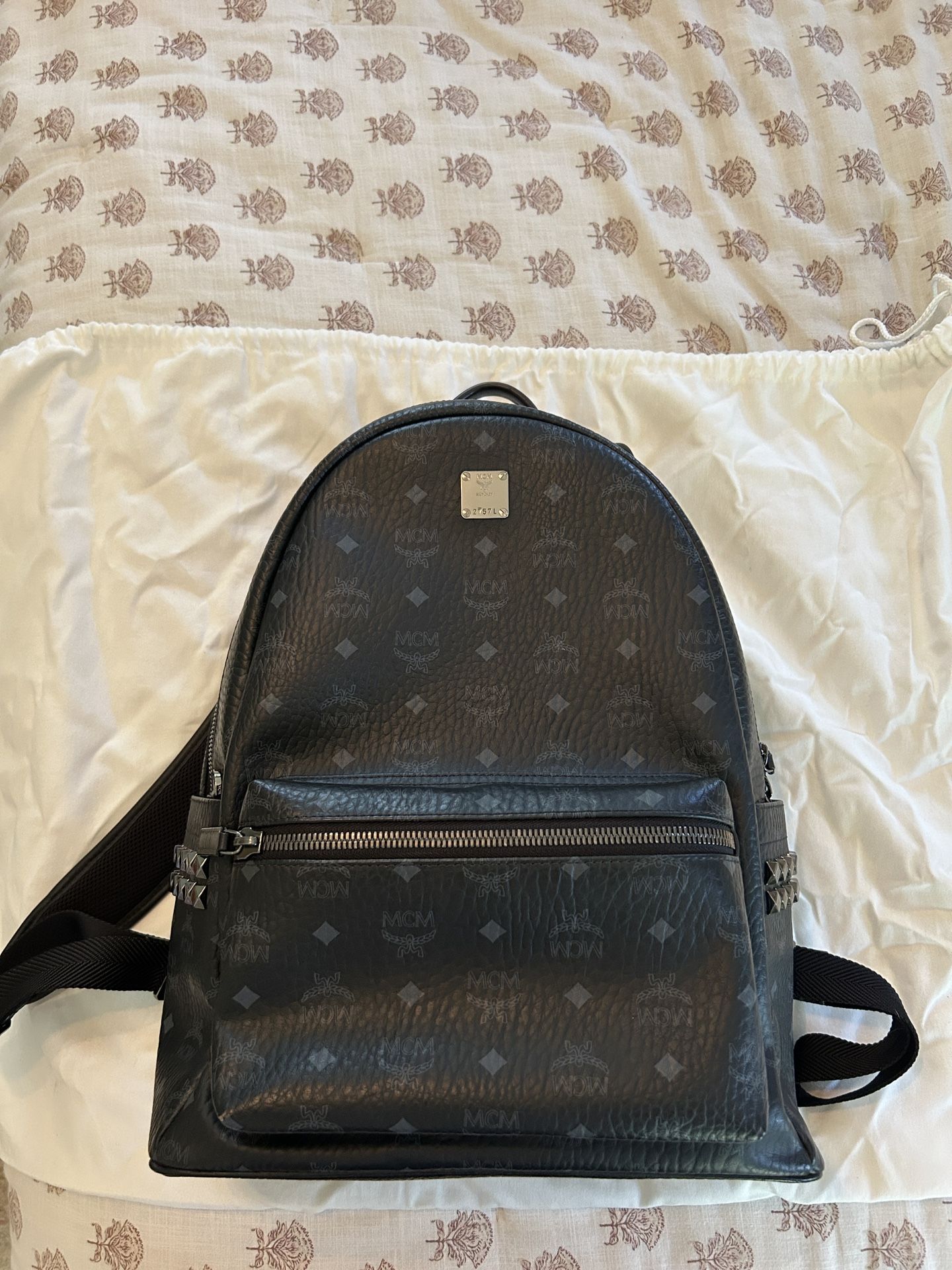 MCM Backpack Medium Black