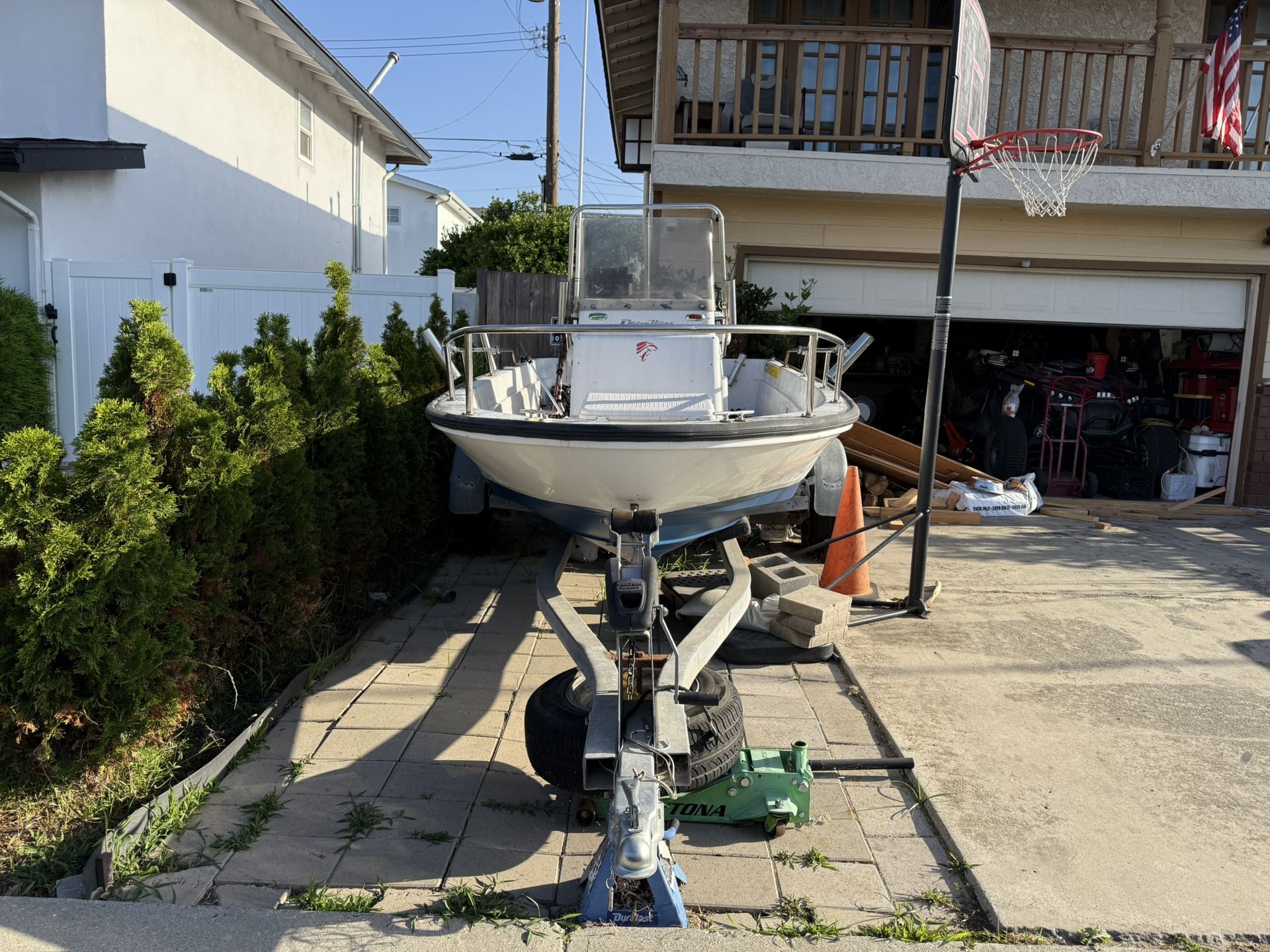 Boston Whaler 17' Dauntless