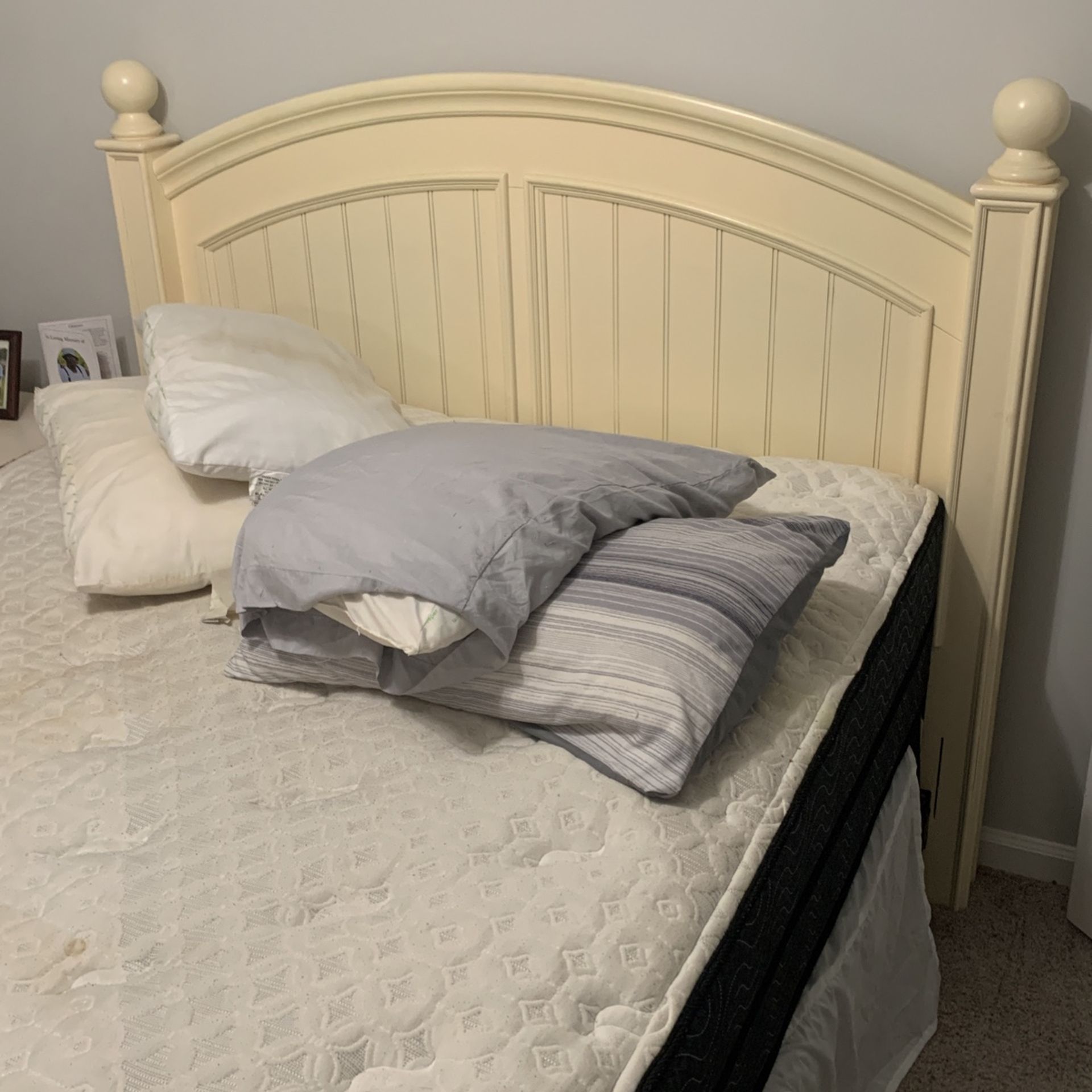 Bed Room Set