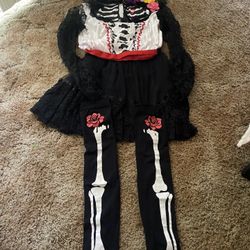 Costume