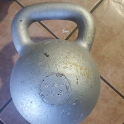 CAP 70 Lb kettlebell