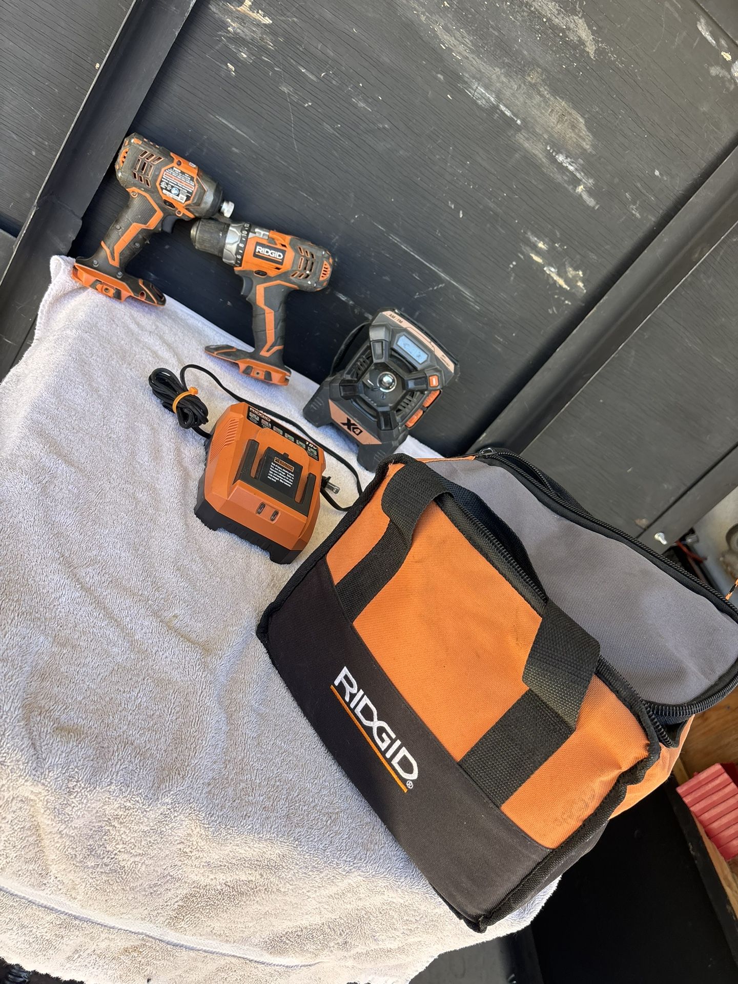 18 Volt Ridgid 3 Pc Drill Kit No Batteries