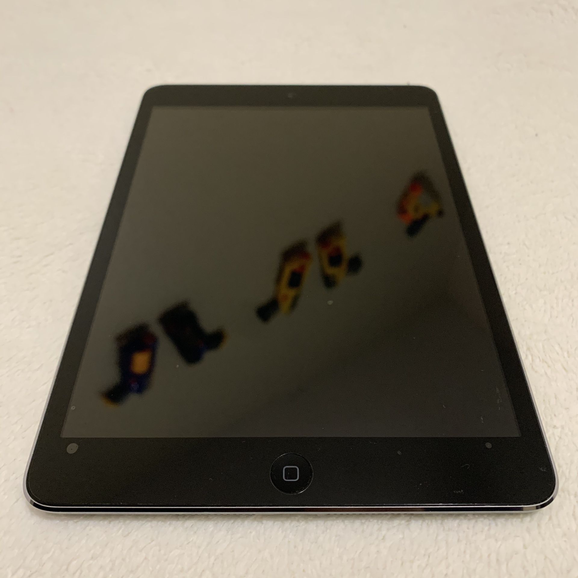 Apple iPad Mini 1st Gen