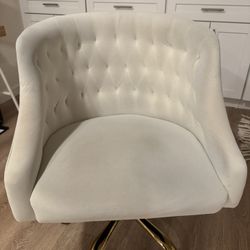 Cream Swivel Desk Chair 