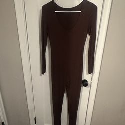 Brown women’s long sleeve jumpsuit size small