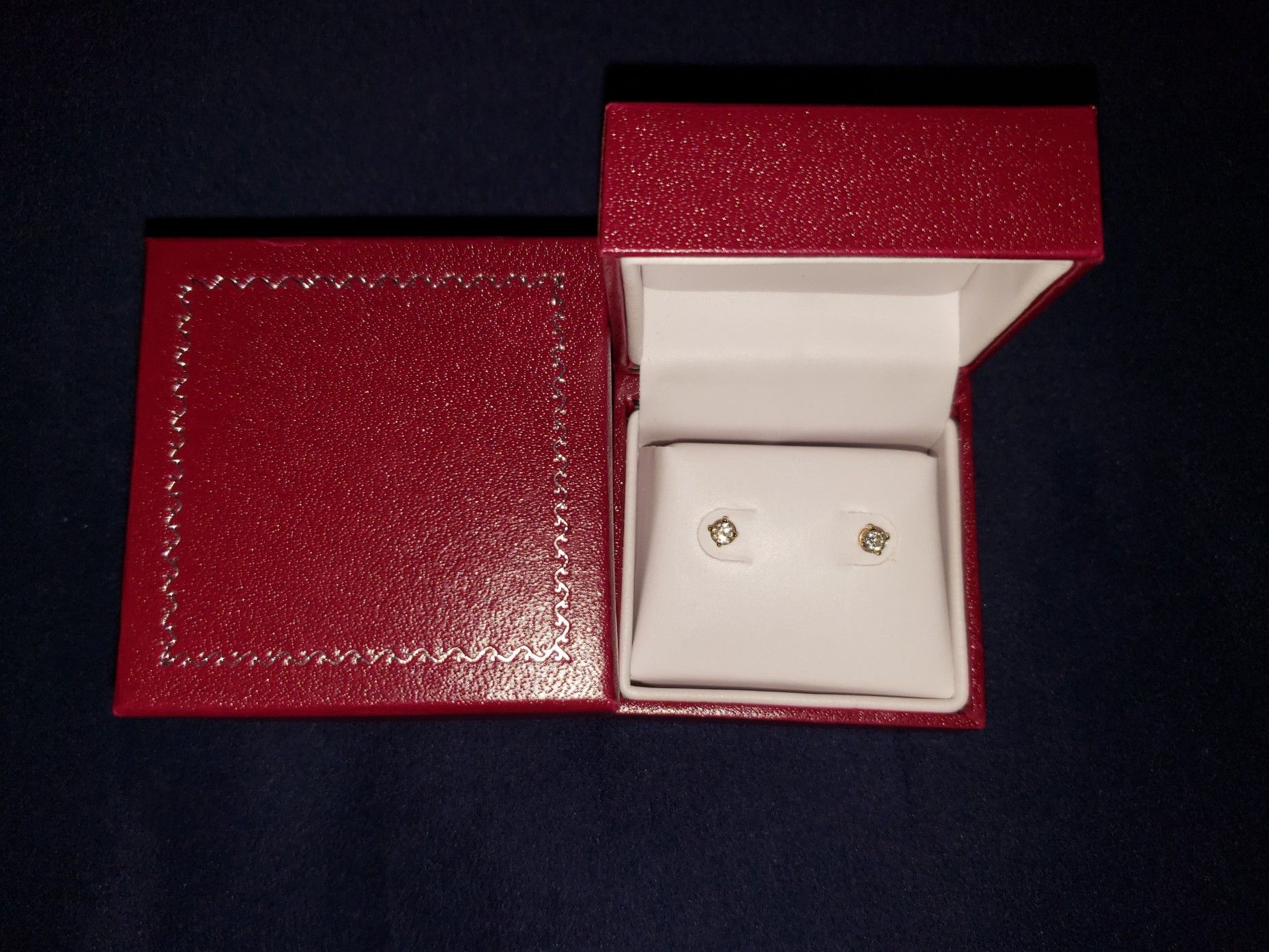 Helzberg Diamond Earrings