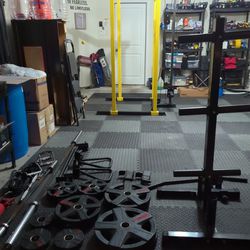 *NEED GONE ASAP Home Gym Power Rack Bars And Weights Plus Accessories 