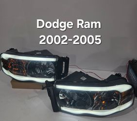 Dodge Ram 2002-2005 Headlights