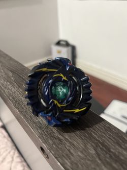 Hasbro Shelter Regulas Beyblade