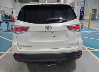 2016 Toyota Highlander