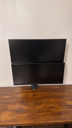 Dual LG  29” Ultra wide computer monitors with stand and power cables.