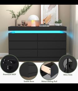  6 Drawer Dresser with Power Outlet, Dresser with LED Light, Modern Chest of Drawers for Closet, Double Wide Drawer Organizer Cabinet for Bedroom, Liv