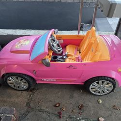 Barbie Car Not Sure If Works No Charger