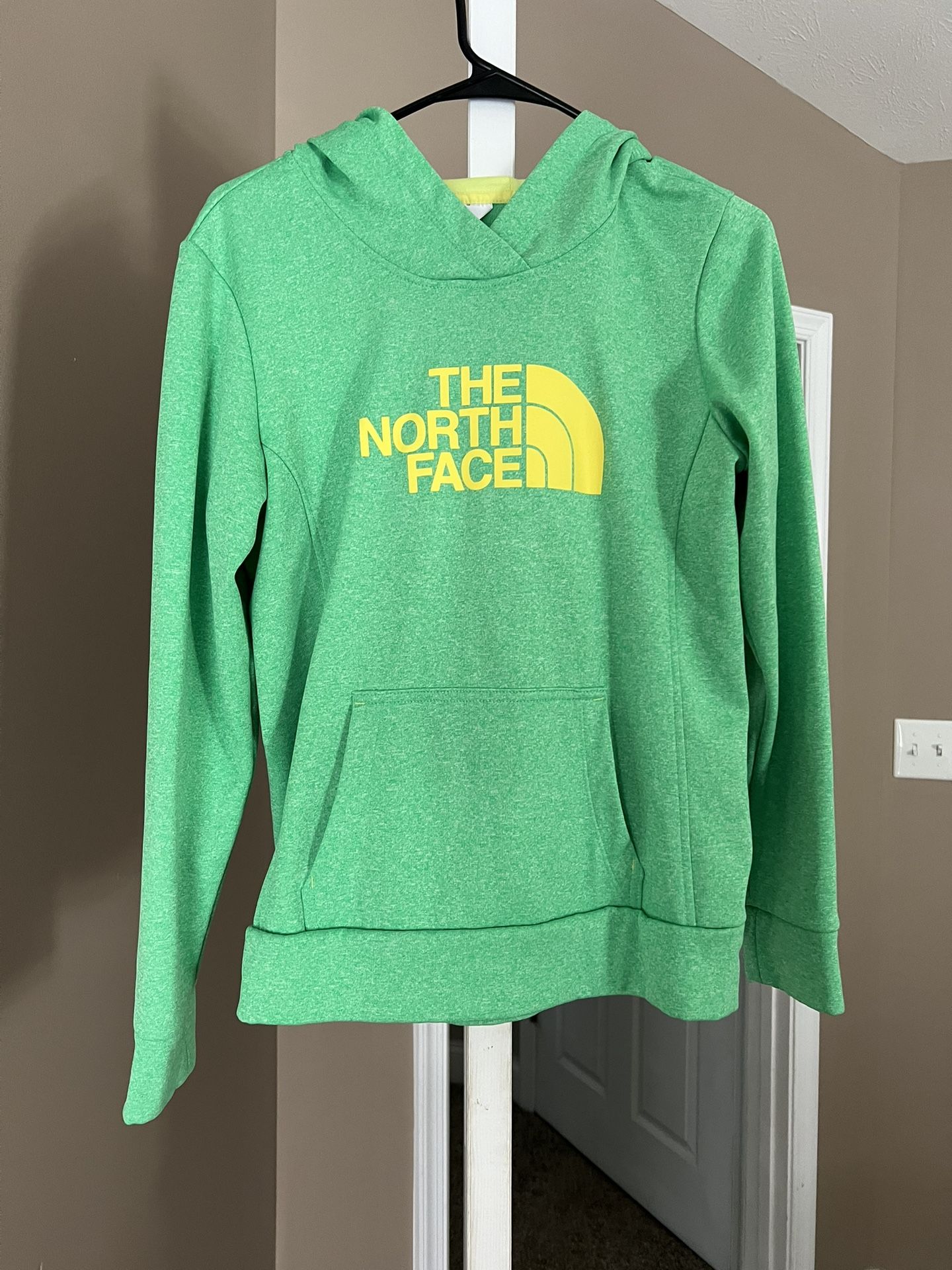 Women’s North Face Hoodie