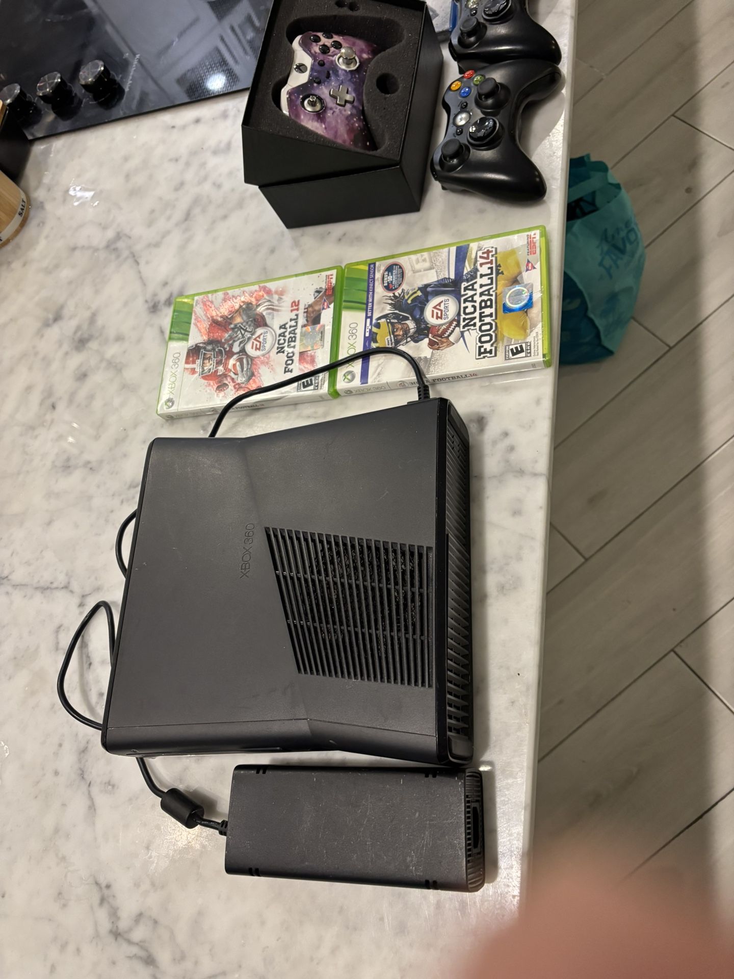 Xbox, 3 Controllers, 2 Games And Blue Ray Disc