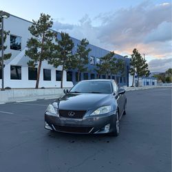 2006 Lexus is350