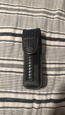 Pepper spray holster (Basket weave)