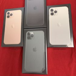 Unlocked Apple iPhone 11 Pro New $1000 Or iPhone 11 Pro Max New $1100 with 2 Years AppleCare Plus Warranty I Can Meet Up 