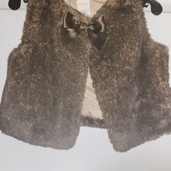 Gymboree Girl's Faux Fur Vest Sz 3T