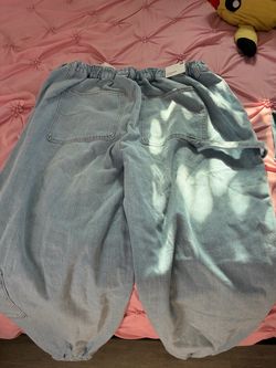 Forever 21 & HOT TOOLS AIR BRUSH