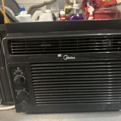 AC Window 