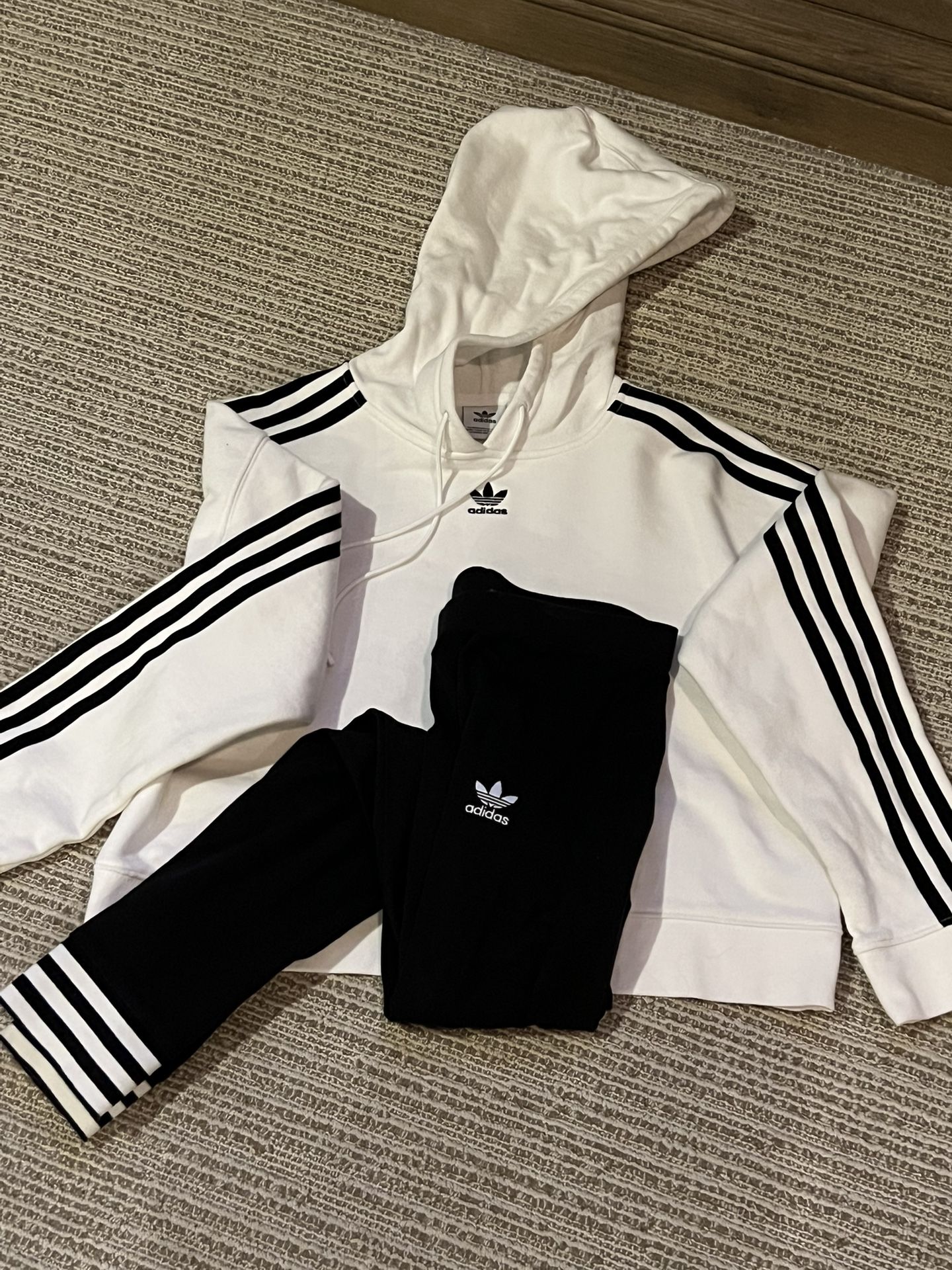 Women's Adidas Sweat Set- White Pullover, Hoodie, Cropped And Black Stretched Pants That Match