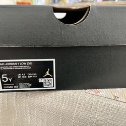 Air Jordan 1 Low 