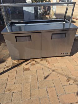 Sandwich Table 2 Doors